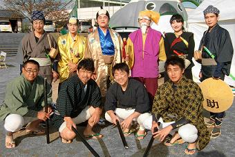 小生、助三郎でござった