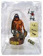 nadhia figure